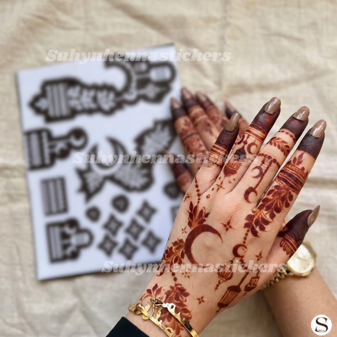 Moon lantern Eid Mehendi stencil with crescent motifs hanging lanterns leafy branches and decorative finger elements by Suhyn
